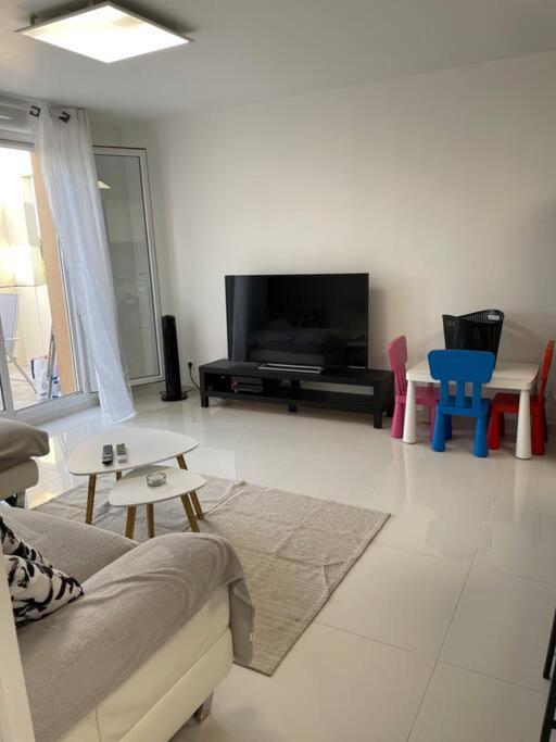 Superbe Appartement En Residence Privee Carcassonne Luaran gambar